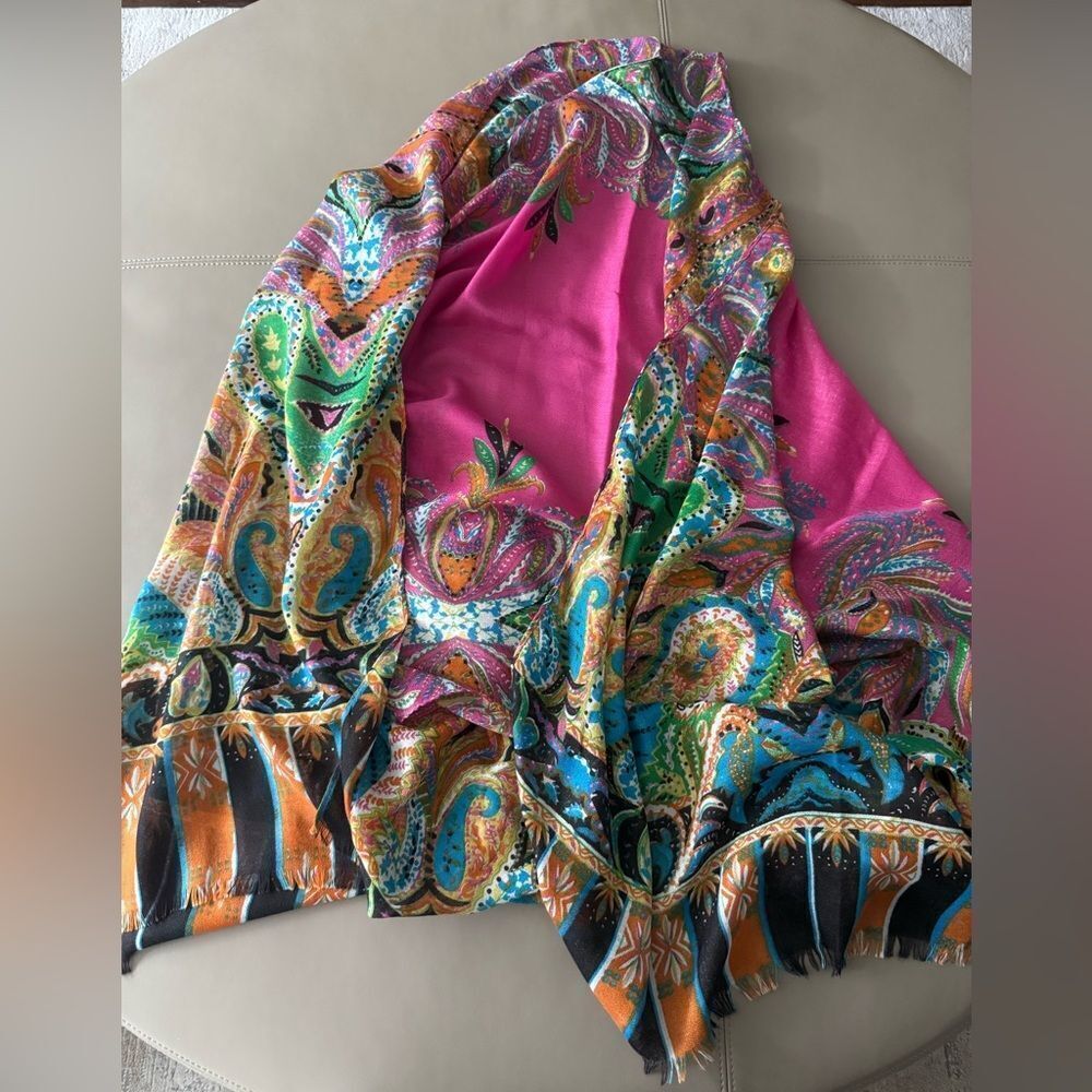 Colorful Scarf/wrap Oversized with Paisley Print Border. - Picture 1 of 7